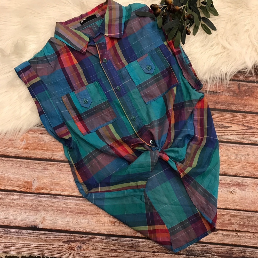 BDG Blue Plaid Rolled Sleeves Button Down Shirt - Picture 1 of 5